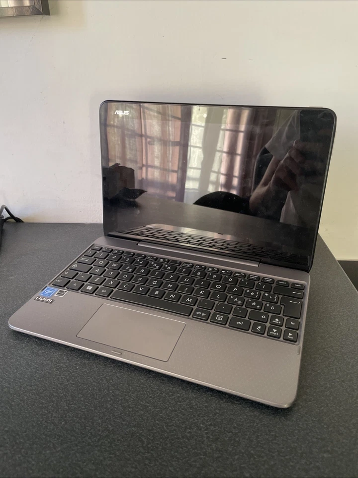 Asus Transformer Book T100H - Immagine 3 di 4