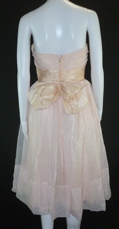Vtg 1950s Soft Pink Strapless Prom Dress W/Flowers XS Cottagecore Fairy Romantic - Image 4 of 4
