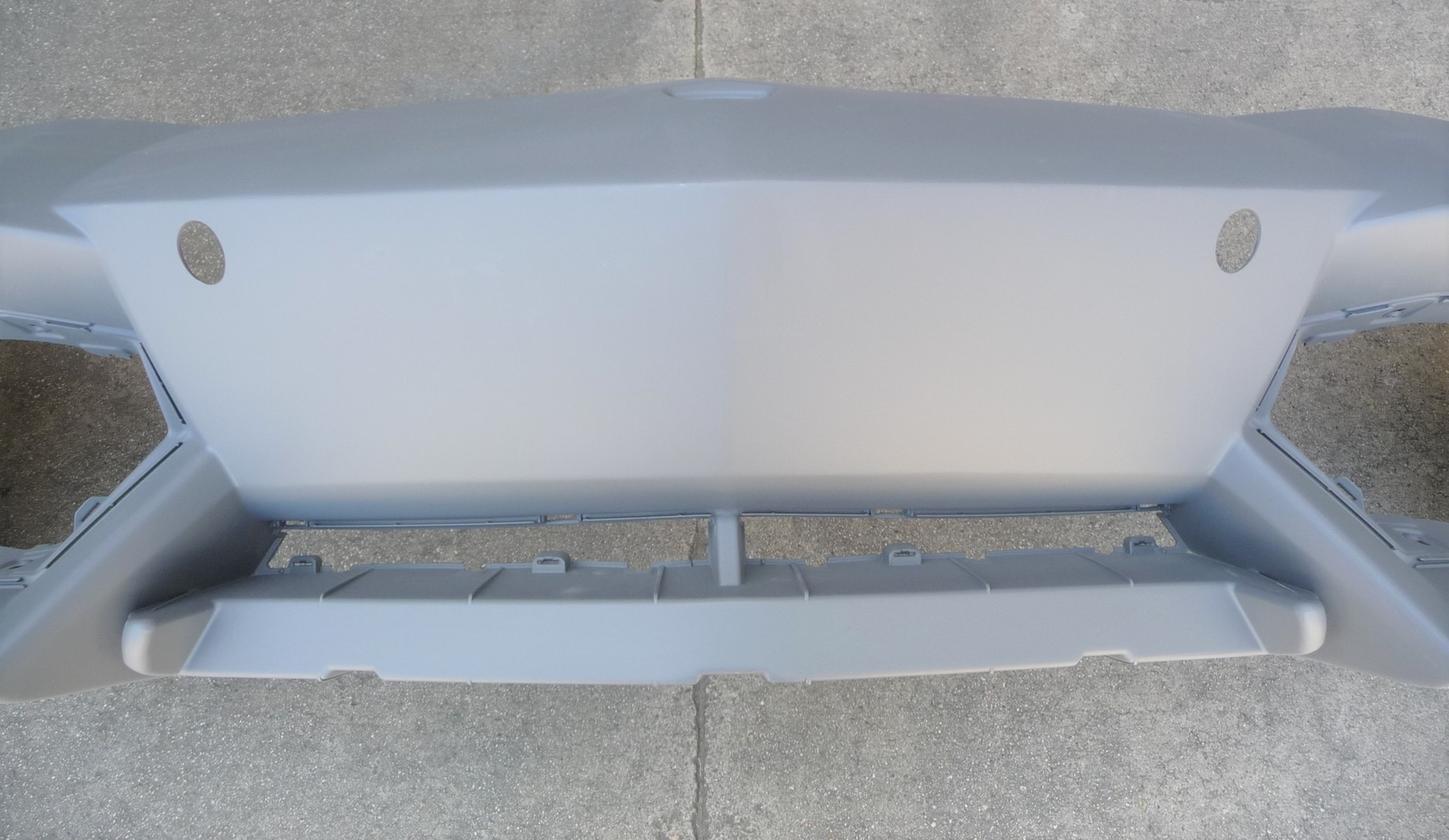 12-16 Lamborghini Aventador LP700 Front Bumper Cover with support Bra OEM