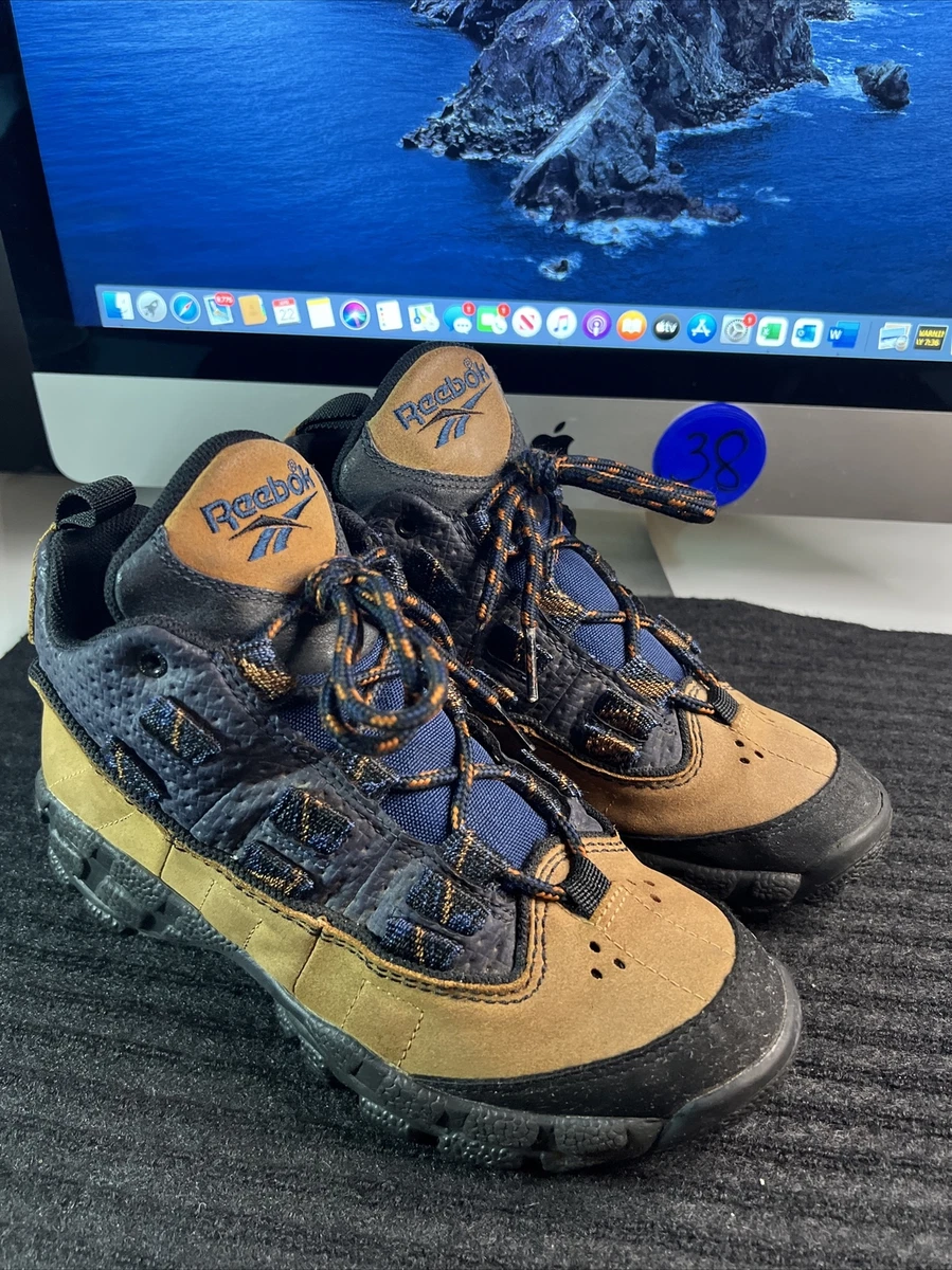 VTG Women Reebok DRT2 Hiking Trail Boots Brown Leather 9 | eBay