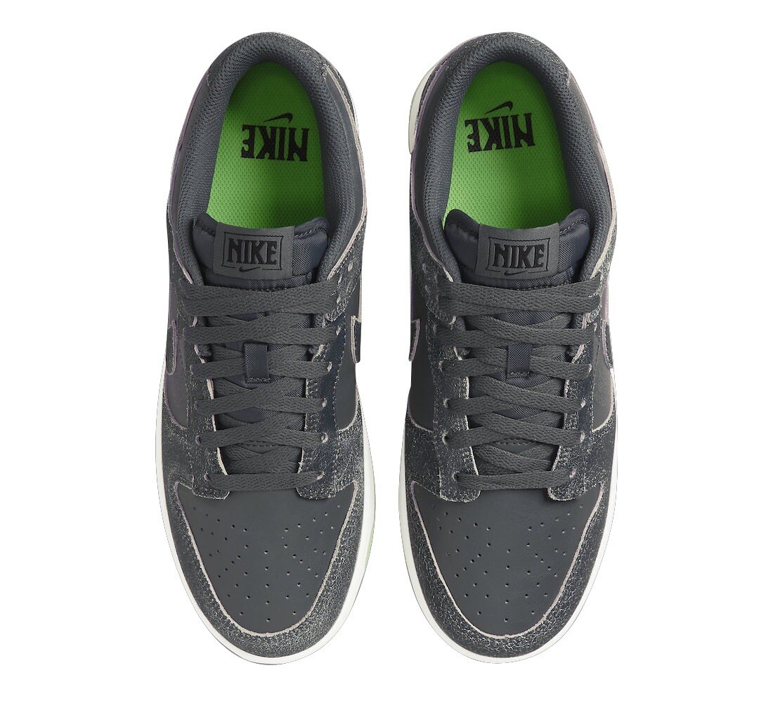Nike Dunk Low Iron Gray Scream Green ‘Halloween’ 2022 Nike Dunk Low PRM Halloween - Iron Grey/Scream Green On Foot  main image 4