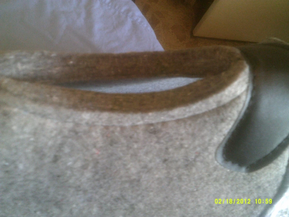 Saddle Pad Felt I" Thick Gray with Black synthetic wear leathers - Imagem 3 de 4