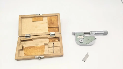 Vintage POLAND 0 - 1 " X .0001 " CARBIDE TIPPED MICROMETER .0001 " 
