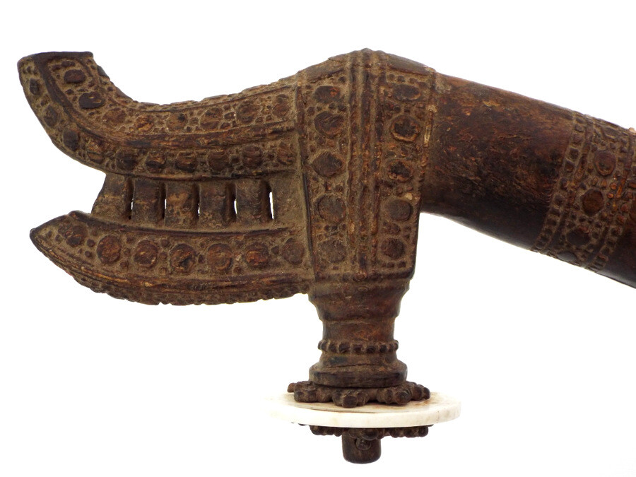 RARE Indonesian Island Java Nobleman's LUWUK Short Sword. Carved Wooden