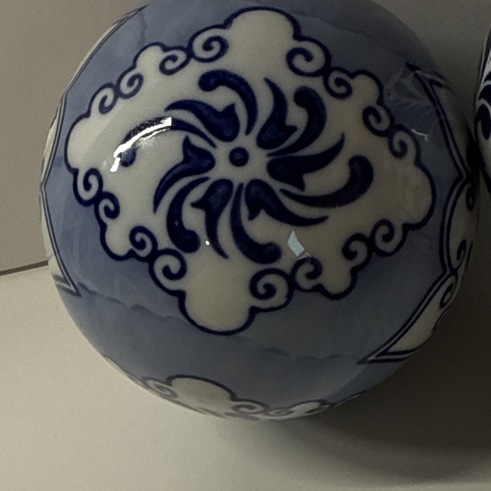 2 Vintage Blue & White Floral Porcelain Decorative Ceramic Carpet Ball 4”