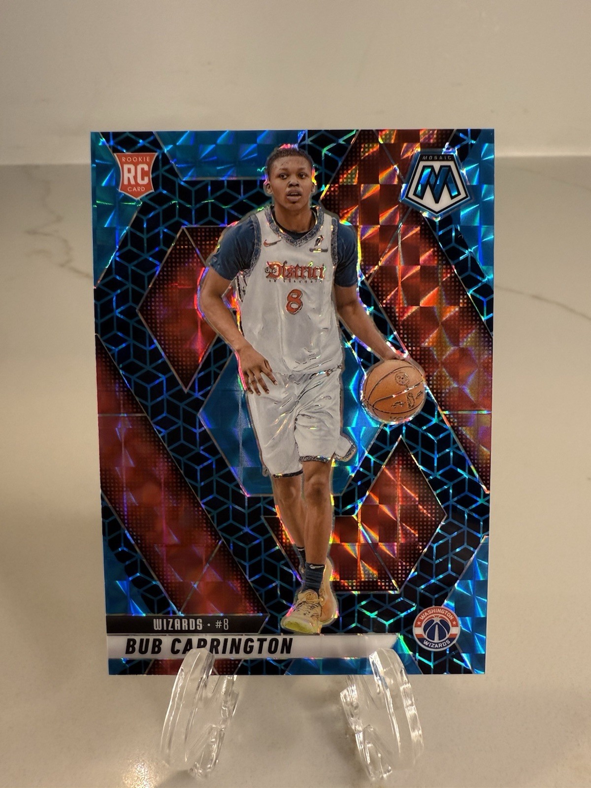 2024-25 Panini Mosaic Bub Carrington #206 RC Rookie Spectris Blue FOTL /25