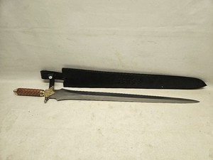 UNKNOWN SWORD 24-1/2" BLADE W/ SHEATH