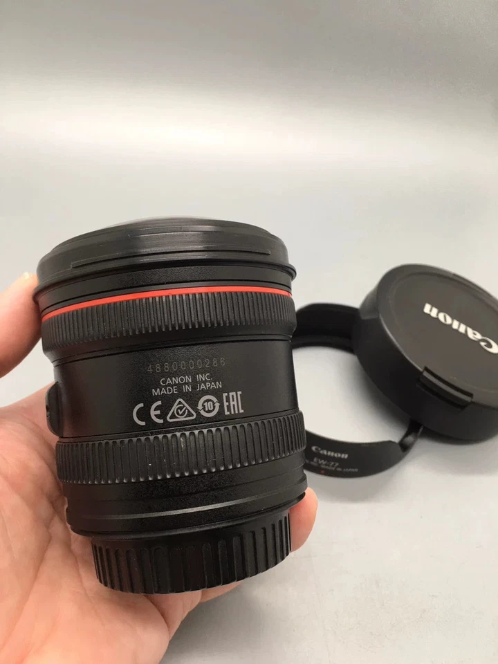 Lente zoom ultra ancho Canon EF 8-15 mm f/4L ojo de pez USM para cámara con montaje Canon EF Foto 4 de 4