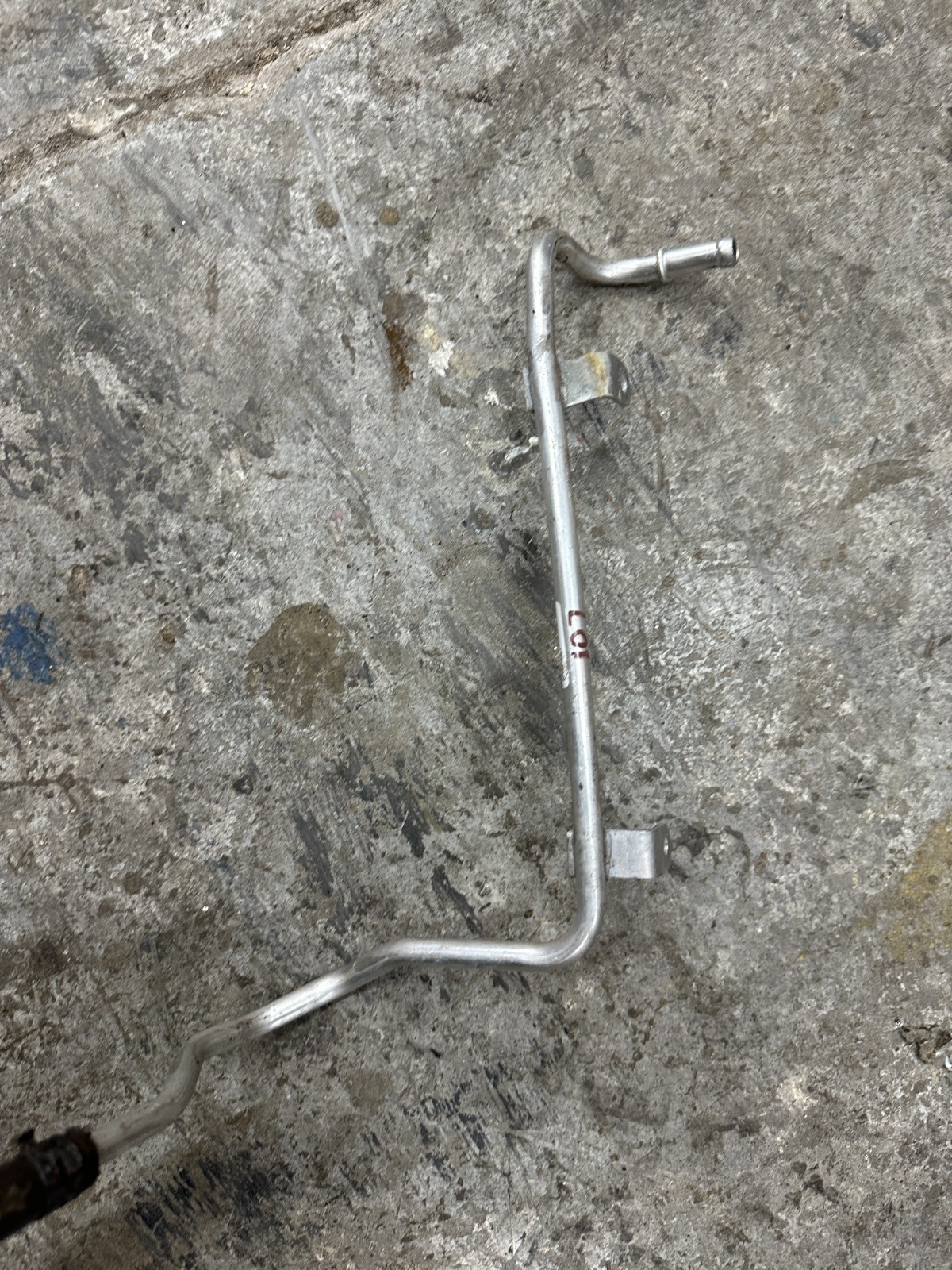2014 AUDI R8 V10 5.2L ENGINE COOLING WATER PIPE VENT CONNECTOR TUBE 420 121 486