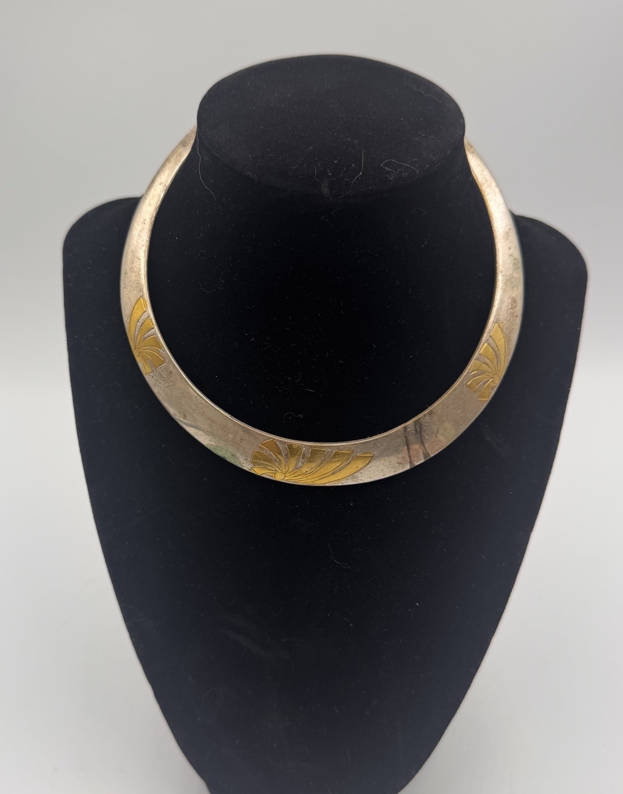 SOLID BRASS Etched Abstract Design Collar Choker … - image 2