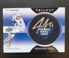 2013-14 UD Trilogy Jake Gardiner Signature Pucks Gold Auto #SP-GA Maple Leafs