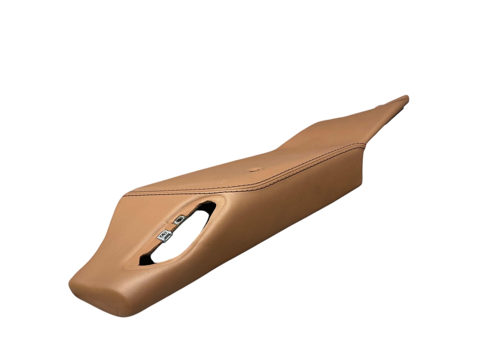 2017-2023 ASTON MARTIN DB11 VOLANTE LEFT REAR UPPER QUARTER COVER *BROKEN TAB*
