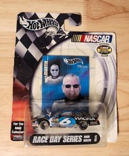 NASCAR Hot Wheels Racing Mark Martin #6 Viagra Ford Taurus 2003 Rousch