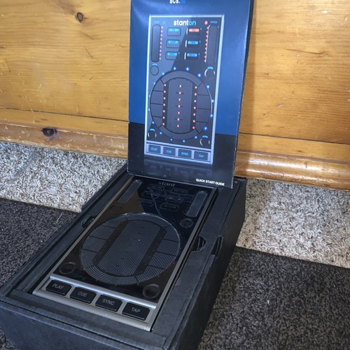 Stanton SCS.3D Controller DJ digitale