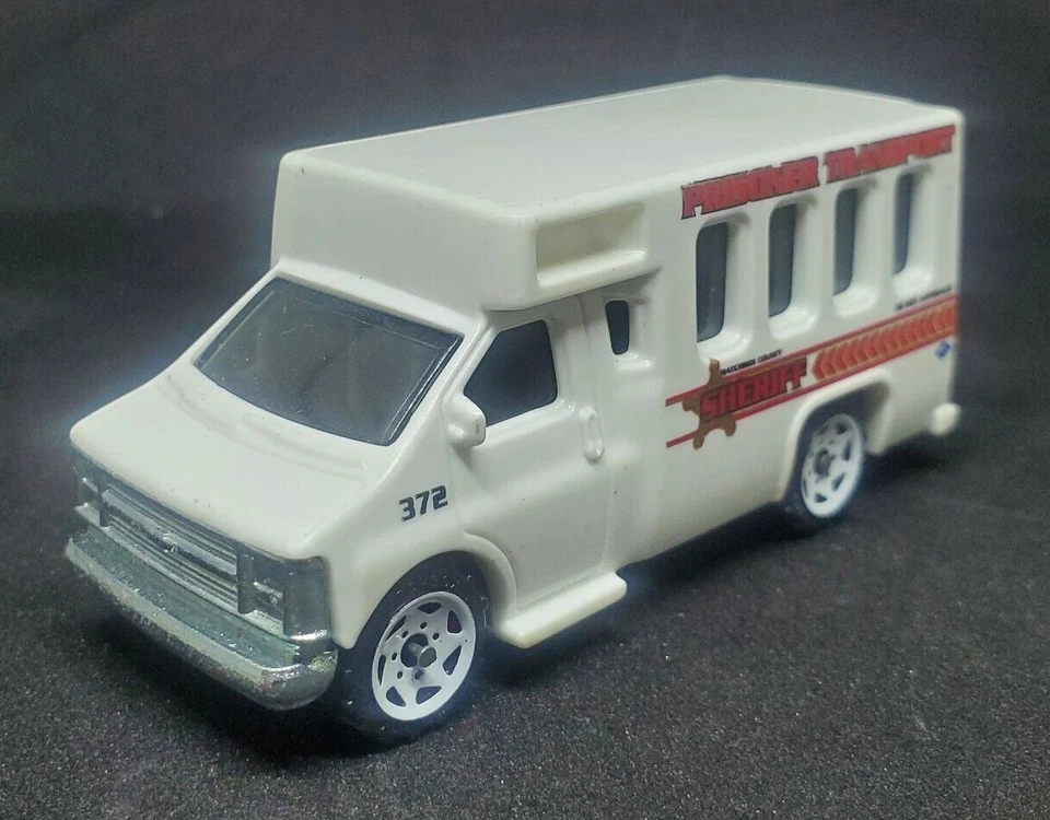 Matchbox 1998 Chevy Sheriff Prisoner Transport Bus White 1:80 Scale Loose - Image 3 of 4