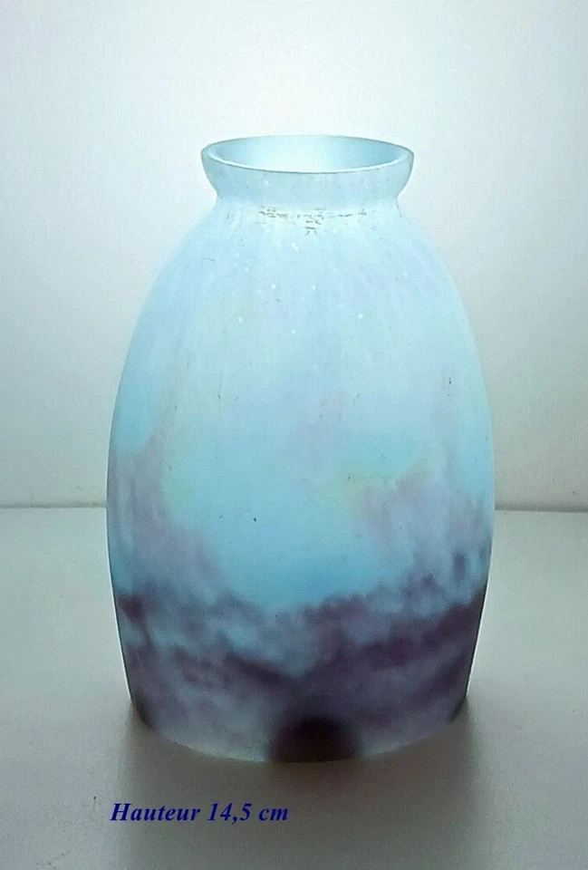 Tulipe ancienne en pâte de verre. Bleu et dégradé. Parfait état.Hauteur: 14,5 cm - Photo 2/4