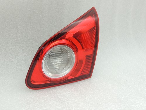 Nissan Qashqai J10 Rear Right Inner Tail Light Lamp 26550JD800 - Picture 3 of 13