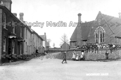 Nuu-95 Village School & Children, Woodbury Nr Exeter, Devon. Photo