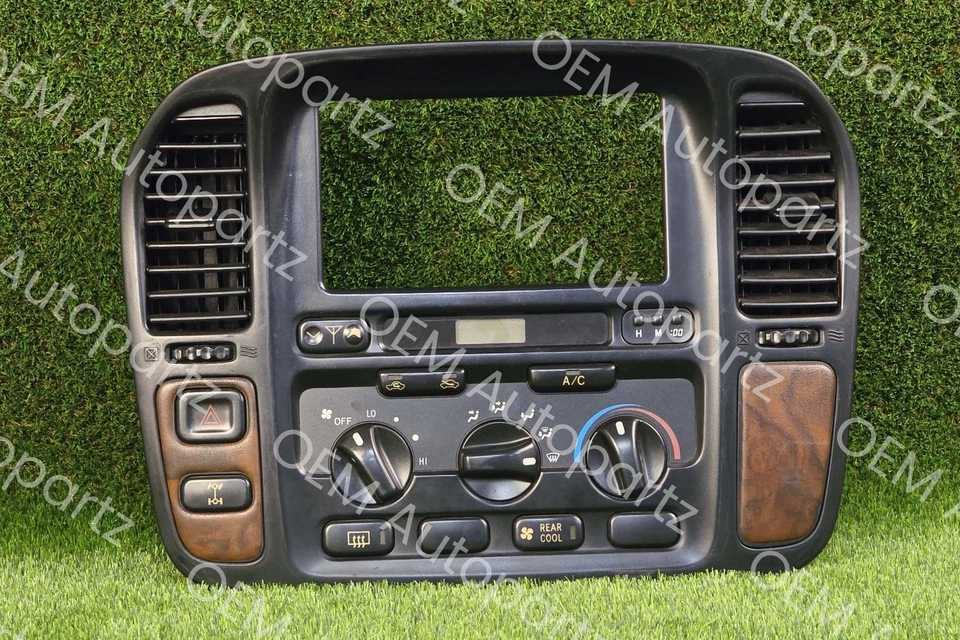 Controlador de clima Toyota Land Cruiser UZJ100 1998-2002 bisel de ventilación de aire OEM Foto 2 de 4