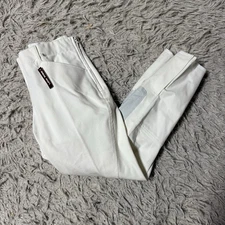 New Women’s Size 28R White Tailored Sportsman Knee Patch Breeches, Older Style