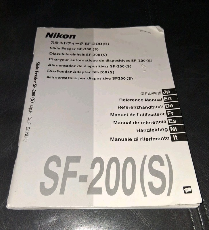 Nikon Slide Feeder SF-200 (S)  Instruction Manual