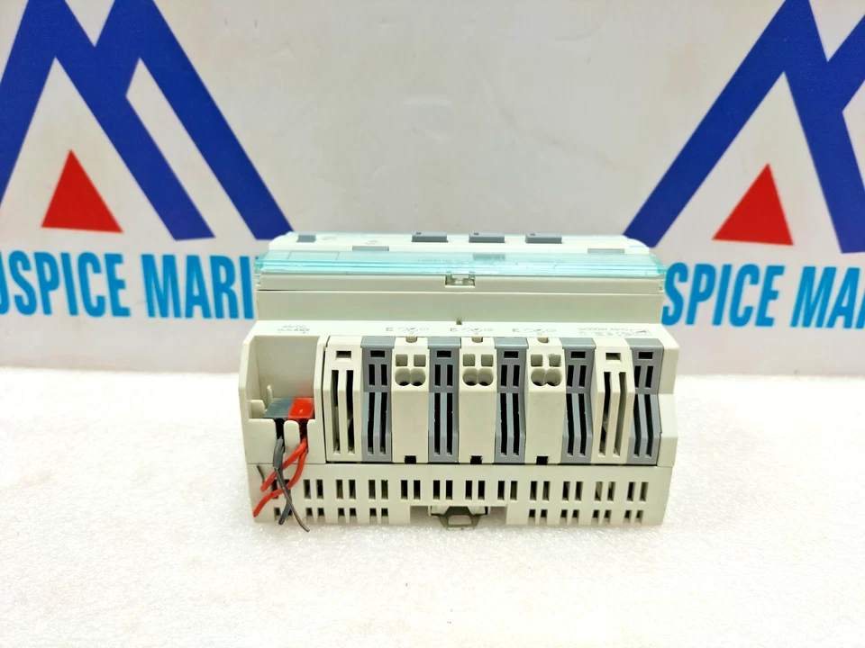 Hager TXA213N Output Module For Variable Lighting 3 Direct 300W Outputs - Image 2 of 4