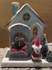 Cody Foster Christmas House, Glitter House with Santa, Wreath, HOU-380