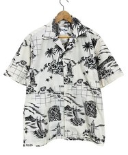 Vintage 70s Howie Hawaiian Islands Print All Over Hawaiian Shirt Small Excellent