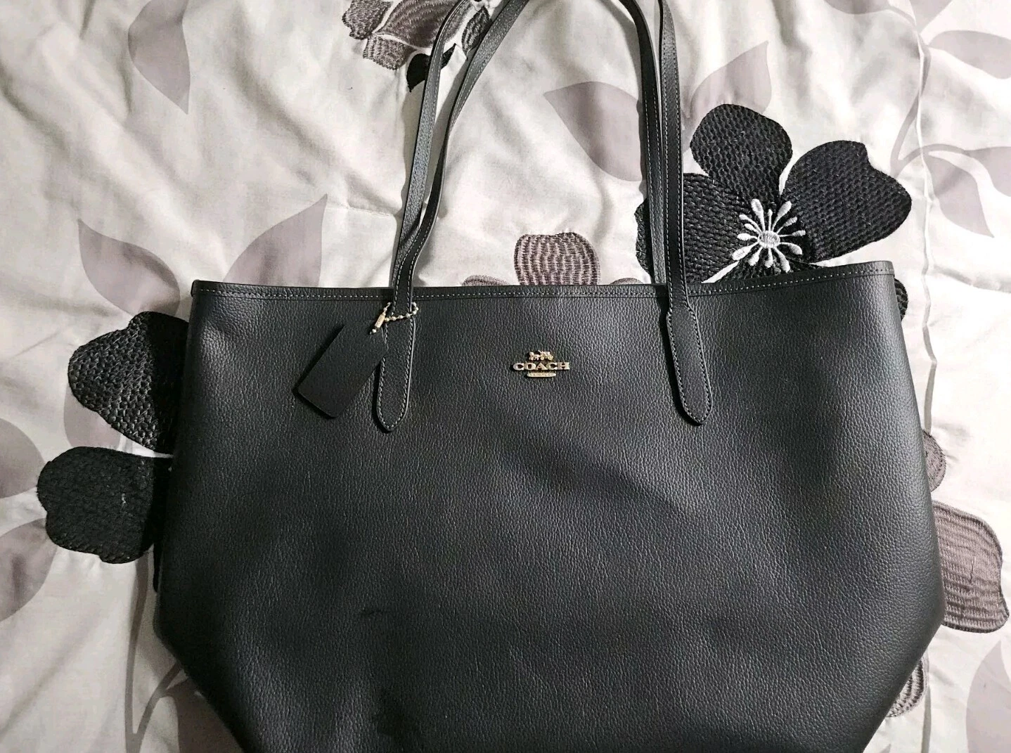 Borsa Coach CR111 grande da città nera prezzo al pubblico consigliato $398