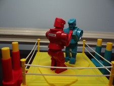 Rockem Sockem Robots fight it out  Hasbro boxing game will red or blue win 