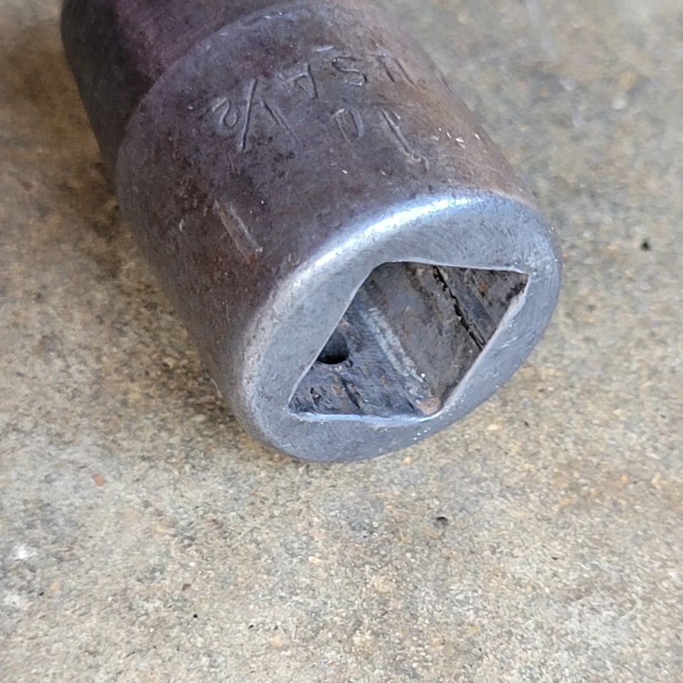 SNAP-ON TOOLS 1/2" DRIVE 1/2" SHALLOW 6 POINT IMPACT SOCKET  - USA - P-160 - Image 2 of 4