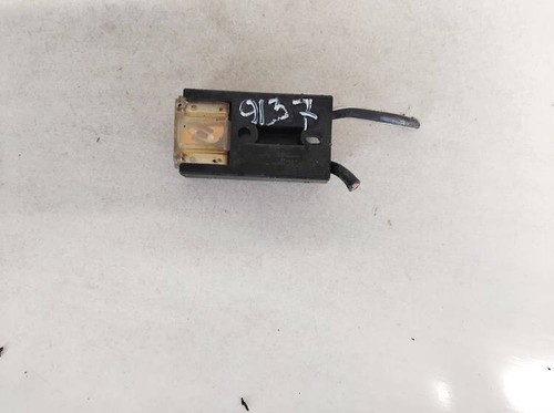 Audi A4 1997 Fuses 8a0937530, Genuine #1952018-95