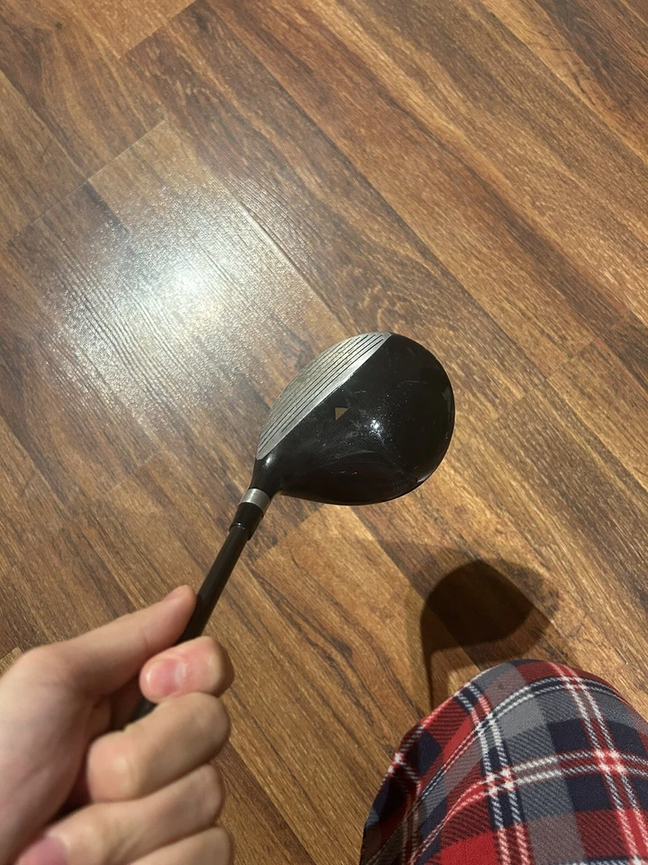 Spalding Pro Impact Titanium Face Driver - Graphite Shaft Medium Firm Flex - RH - Image 3 of 4