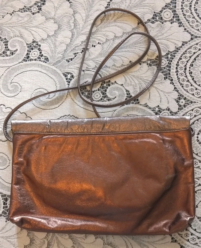Cartera bandolera estilo sobre vintage Hobo metálica bronce dorado cuero marrón Foto 3 de 4
