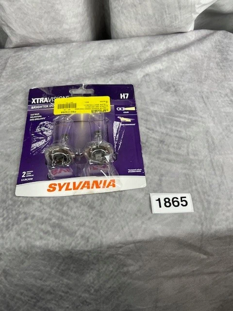 SYLVANIA - H7 XtraVision - High Performance Halogen Headlight (Contains 2 Bulbs) - Image 3 of 3