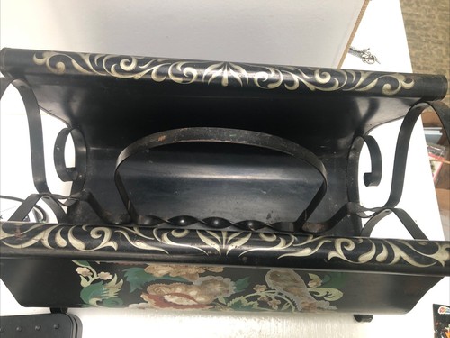 Vintage Tole Hand Painted Floral Rolled Steel Magazine Stand/Rack MCM Very Clean - Picture 3 of 7