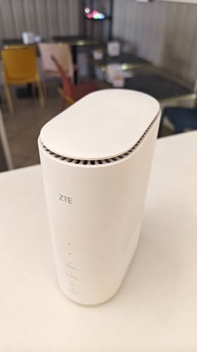 zte mc801a sim 5G cpe router wifi6 - Foto 3 di 7
