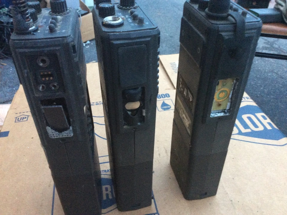 Lote de 3 radio bidireccional portátil portátil Bendix/King/BK LPH 5142A Foto 4 de 4