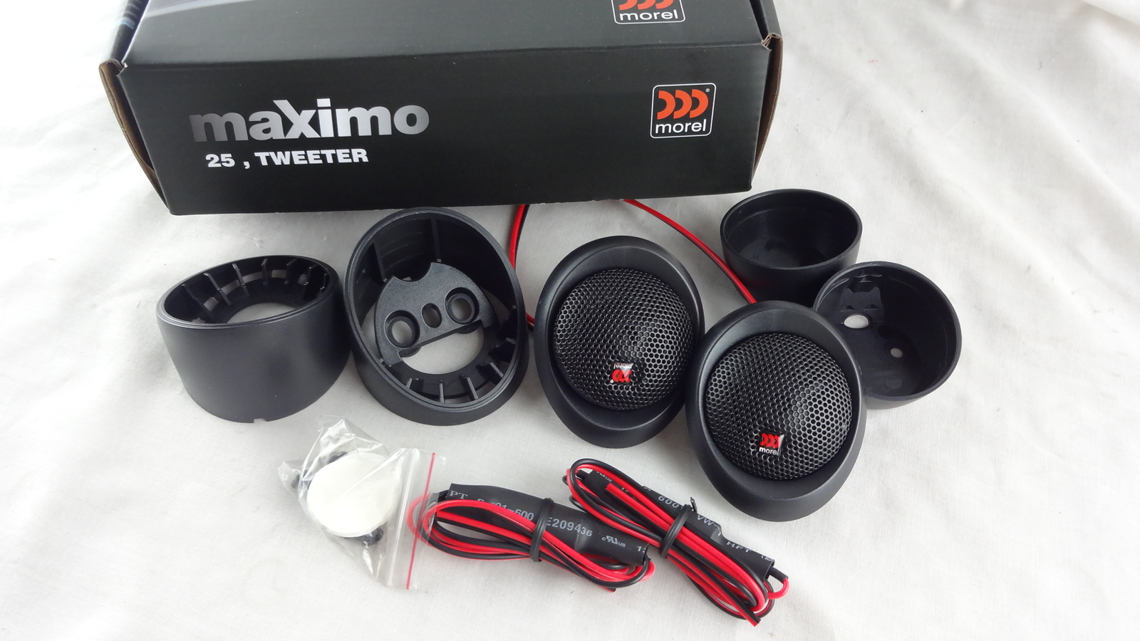 morel maximo tweeter