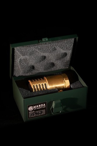 Ear Trumpet Labs Wanda Large Diaphragm Condenser Microphone - Picture 6 of 12