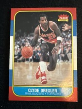 1986 FLEER CLYDE DREXLER  RC ROOKIE #26 NM