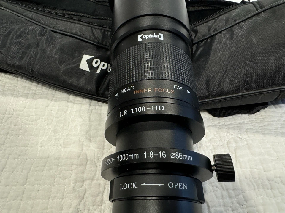Opteka LR 1300 HD 650-1300mm Telephoto Zoom Lens With Case - Image 2 of 4