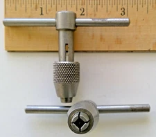 Vintage Lot of 2 Small 4-Jaw T Handle Tap Wrenches Machinist Tools Unbranded 