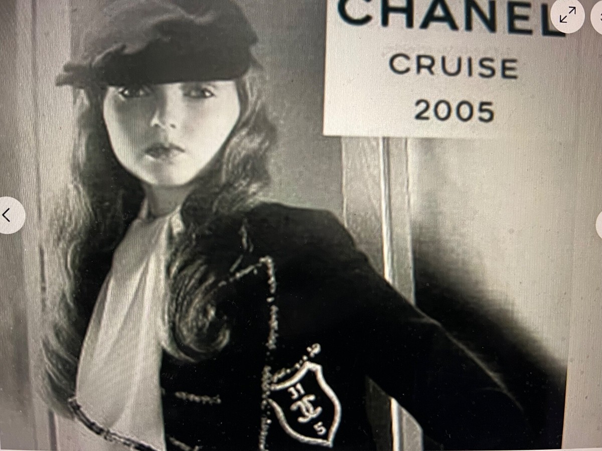 CHANEL 05C VINTAGE TWEED ECRU JACKET GOLD CC CREST Patch FR40-FR38