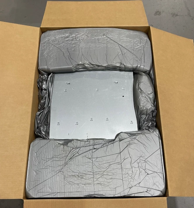 Servidor Dell PowerEdge R430 4LFF 2x E5-2630v3 1,8 GHz = 16 núcleos 64 GB H730 2xRJ45 Foto 2 de 3