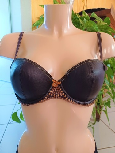 Soutien-Gorge Triumph Taille 95B – Beige Pois Rose – Modèle Stirring Whum 10129610