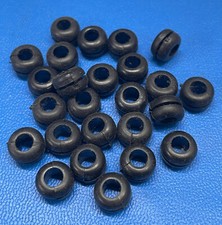 25pcs RUBBER GROMMET OPEN FOR CABLE, 5mm internal diameter, to fit 7mm hole