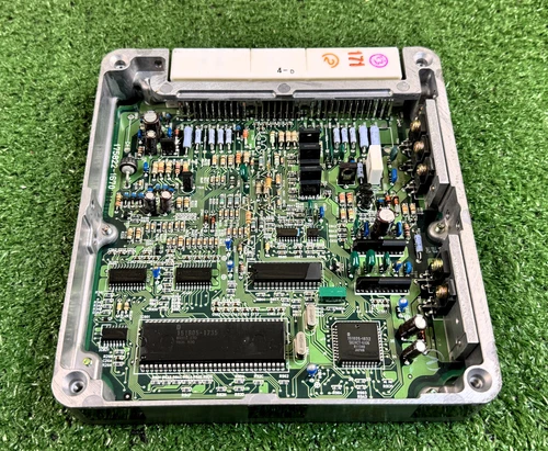 Toyota Land Cruiser KZJ90L KZJ95R 1KZTE A/T 89661-60550 engine computer oem jdm - Picture 8 of 10