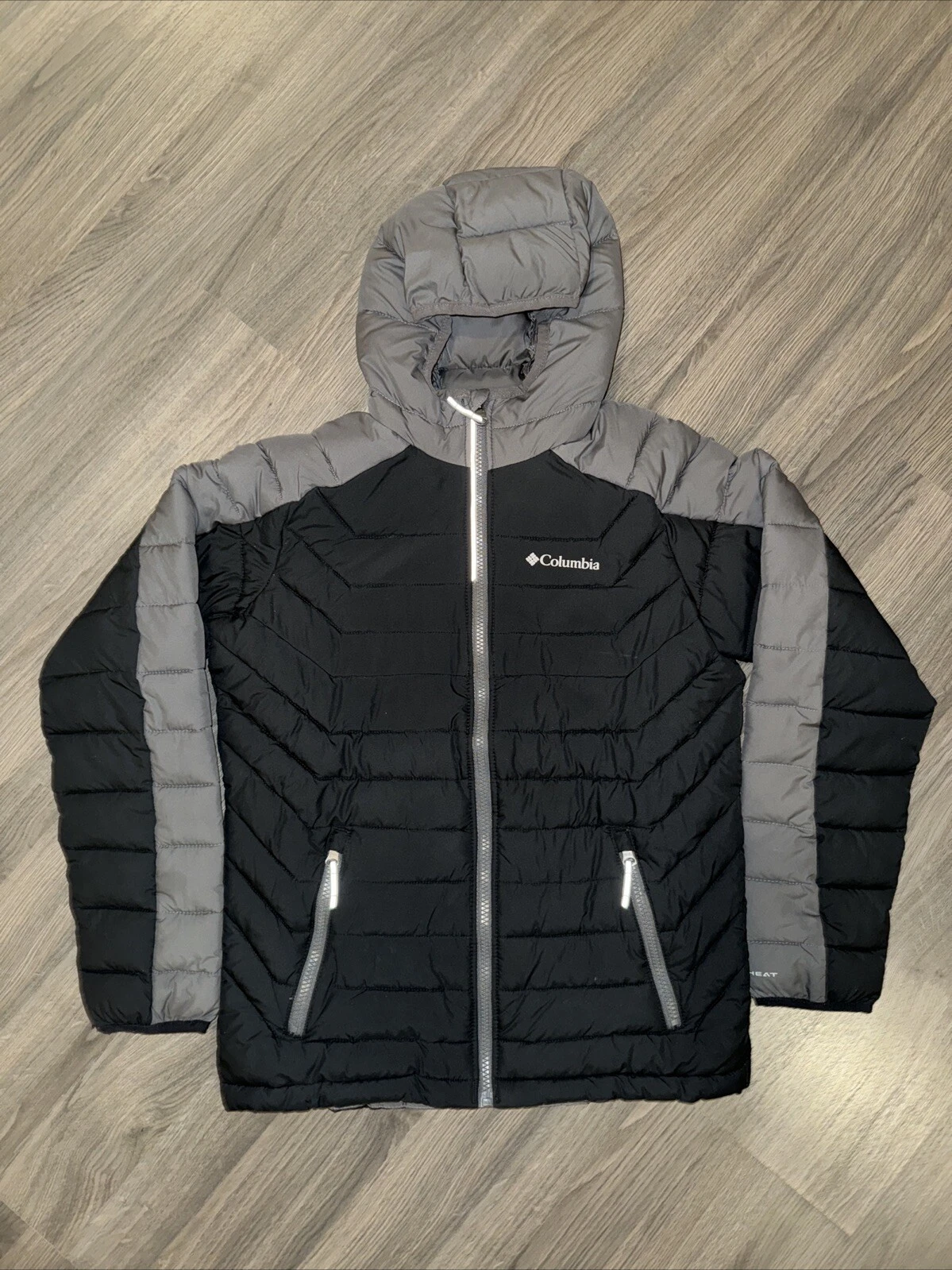 Coloumbia White-Out Boys’ L Hood Jacket | Omni-Heat Technology(Used, Undamaged)