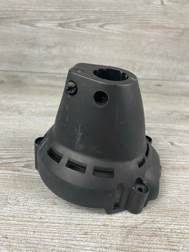 Cub Cadet CS202 Trimmer Part Clutch Cover 75306181 - Image 2 of 4